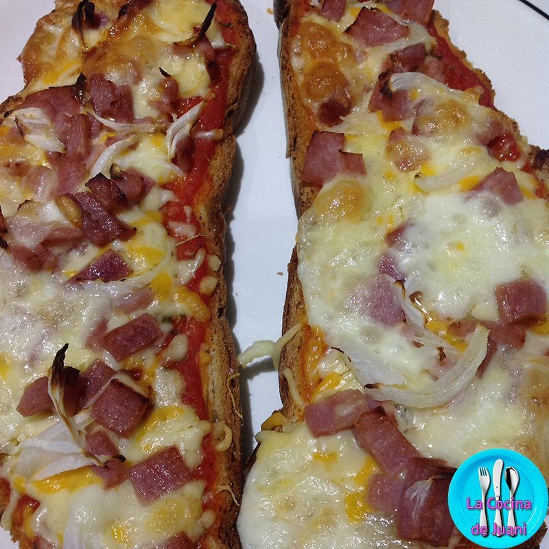 Paninis de jamón y queso