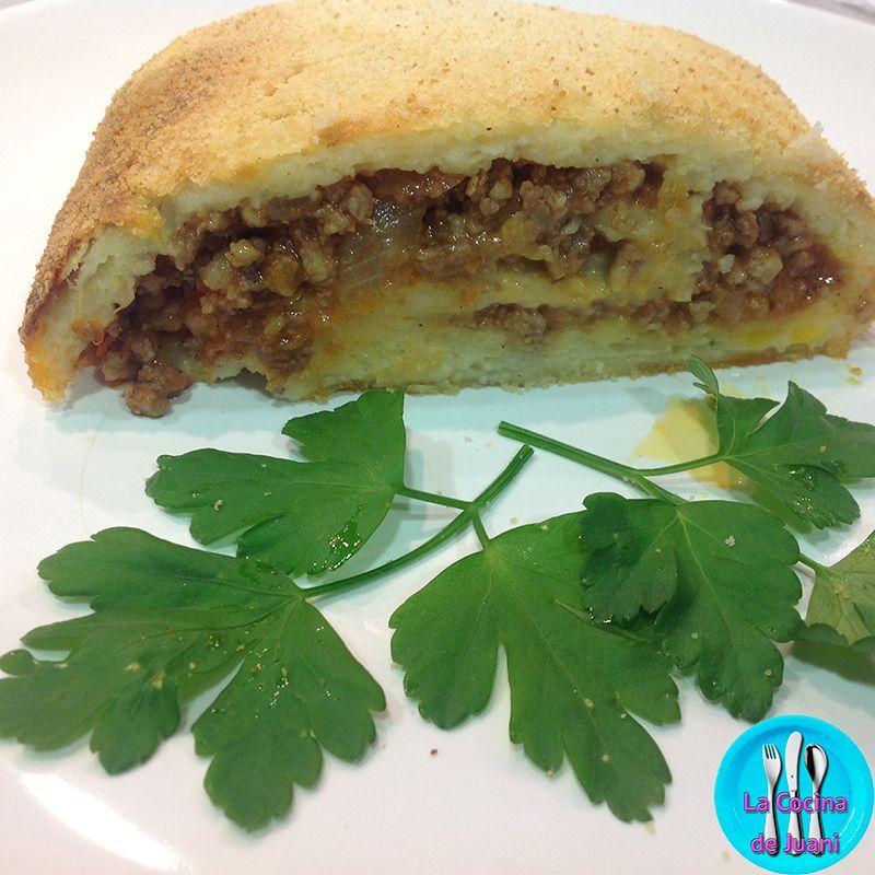 Rollo de patatas con carne