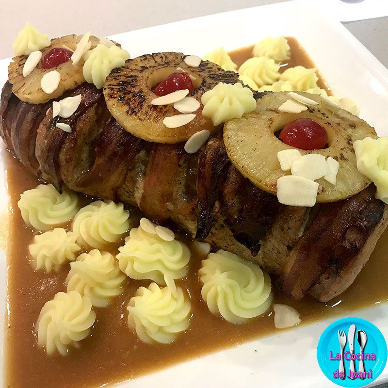 Lomo a la piña con beicon en salsa
