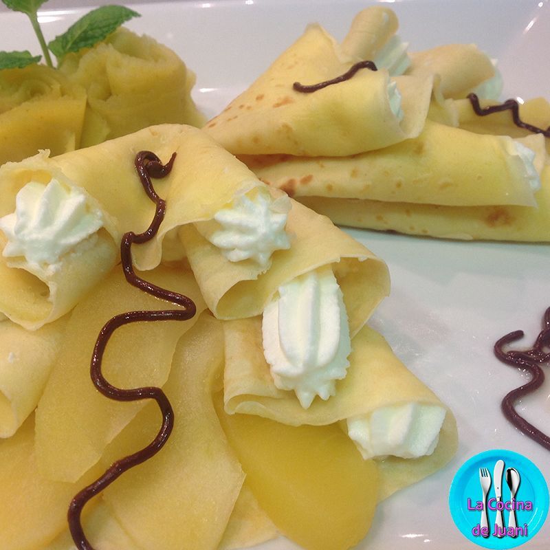 Crepes de manzana y nata