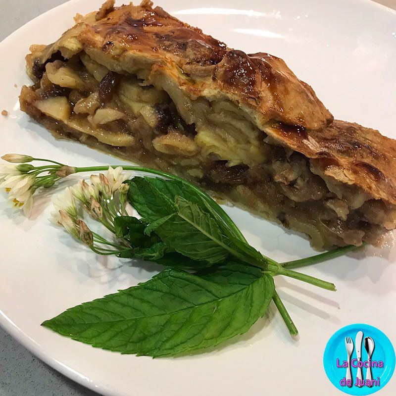 Strudel de manzana y pasas