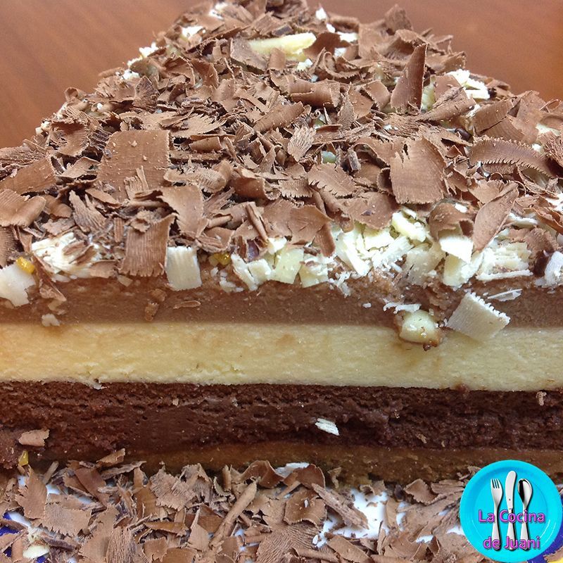 Tarta tres chocolates
