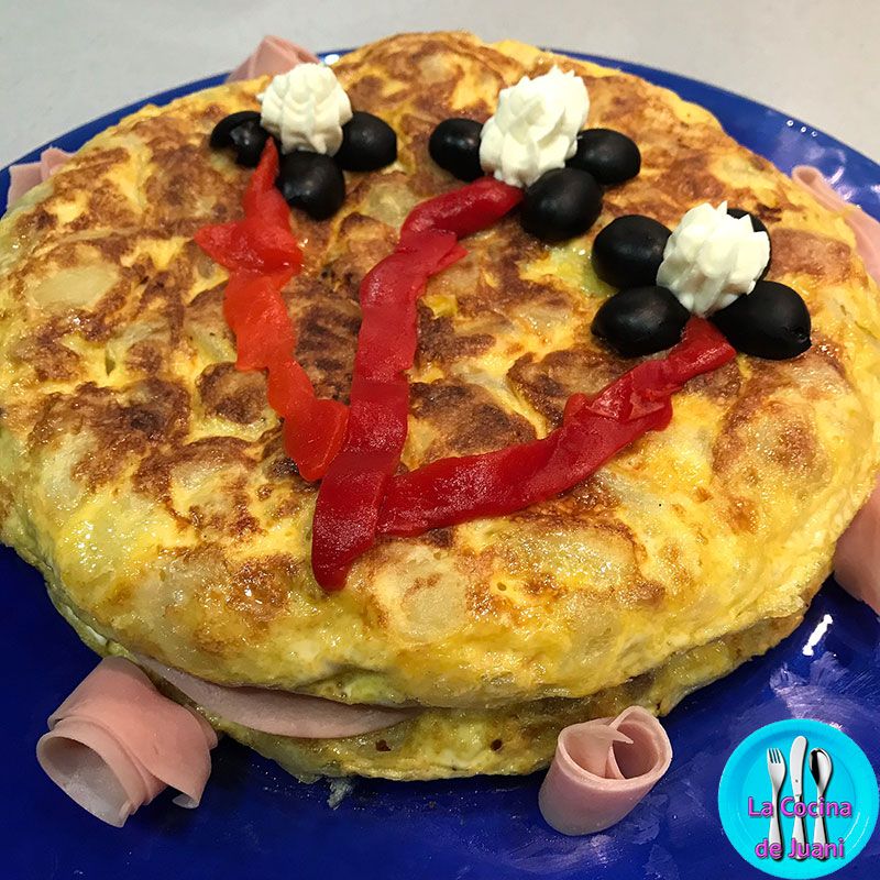 Tortilla de patatas rellena de queso Philadelphia