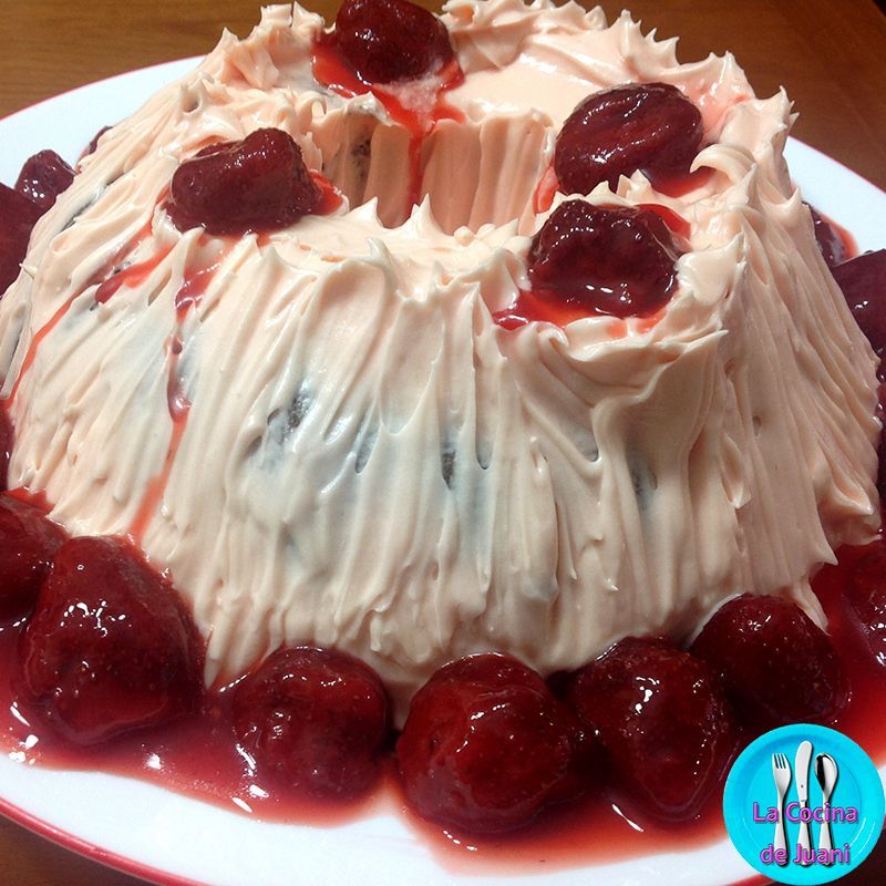 Pastel de chocolate de fresa