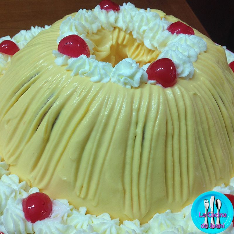 Pastel de crema de naranja