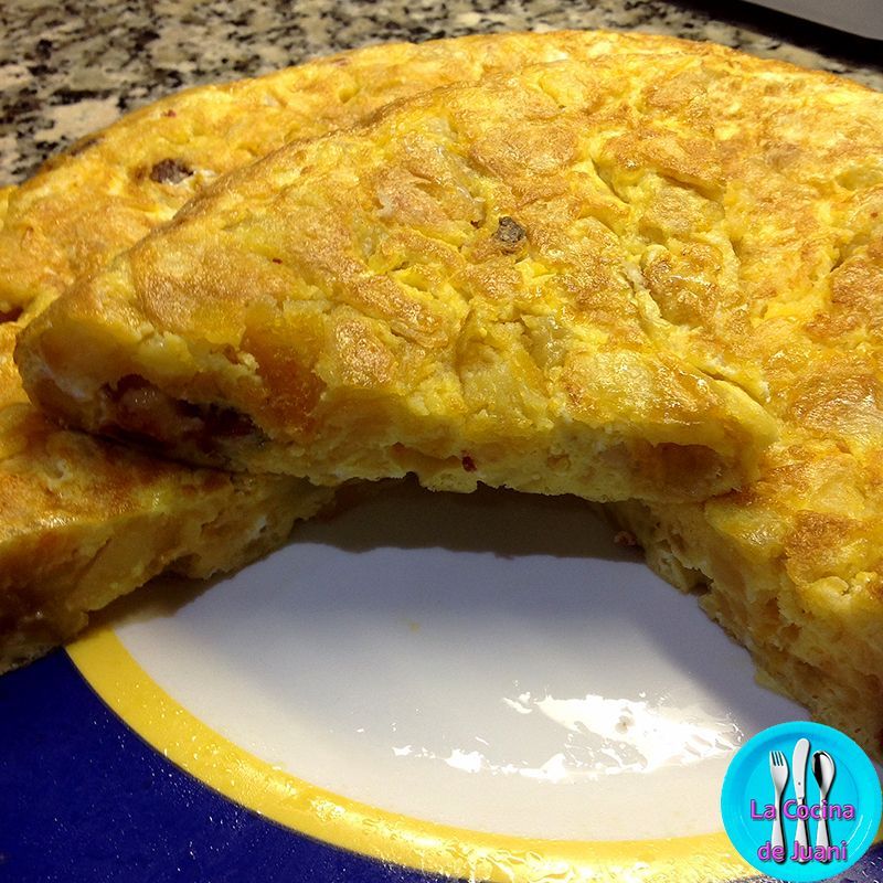 Tortilla de patatas con chorizo