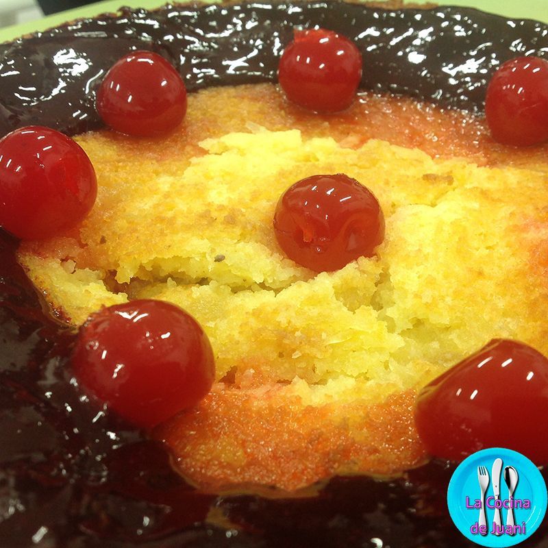 Tarta almendrada de cerezas