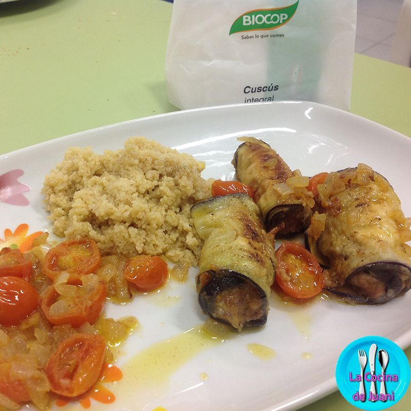 Paquetes de berenjena rellenos de carne