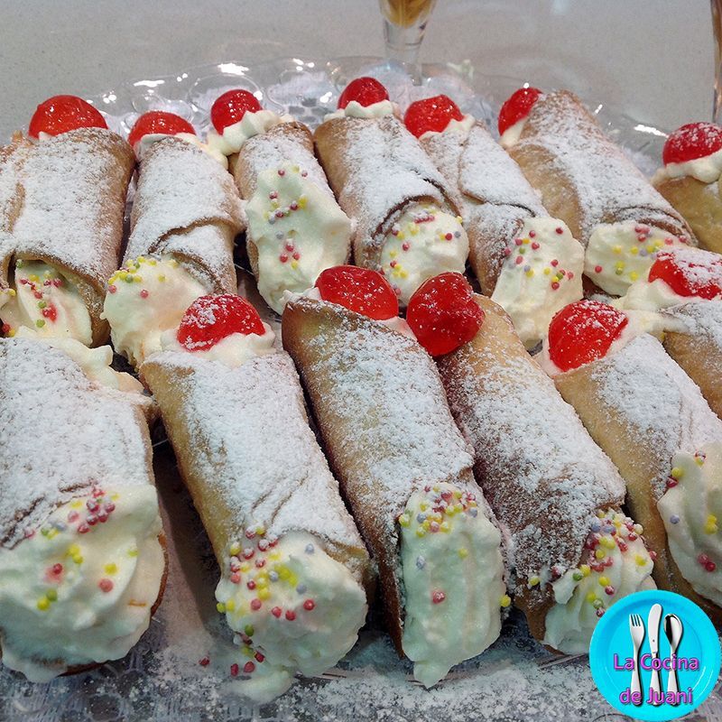Cannolis