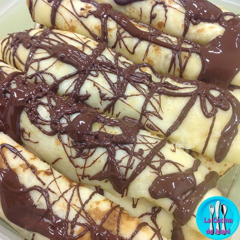 Crepes con chocolate y nata